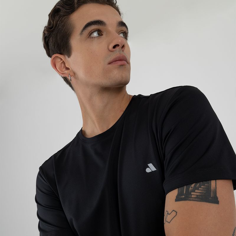 CAMISETA_MANGA_CORTA_HOMBRE_NEGRO_1103033_2