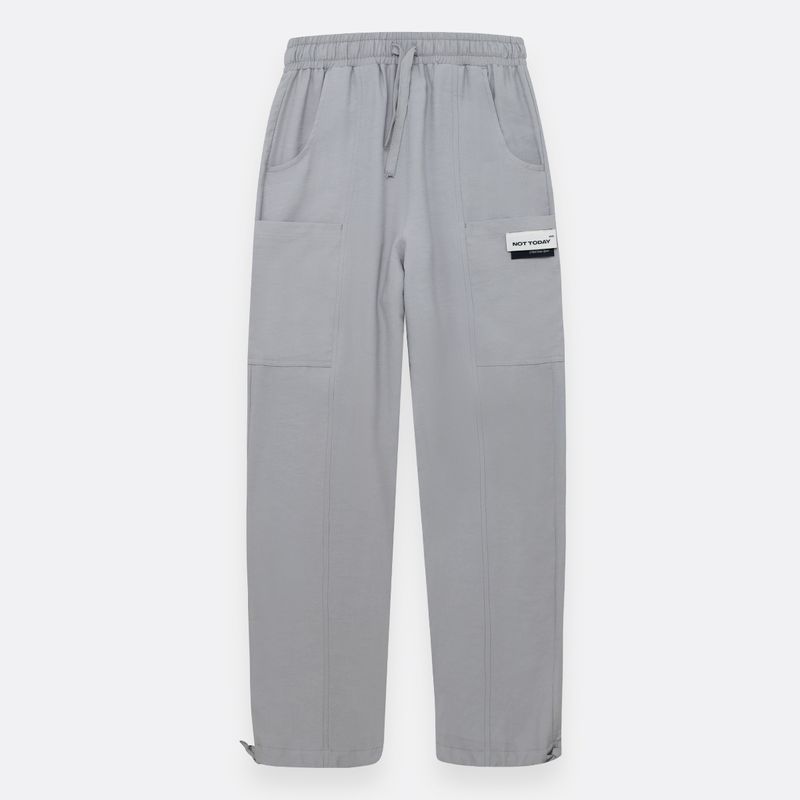 Pantalon-parachute-para-niña-con-bolsillos-de-parche