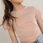 Camiseta-crop-top-para-niña-manga-corta