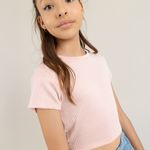 Camiseta-crop-top-para-niña-manga-corta