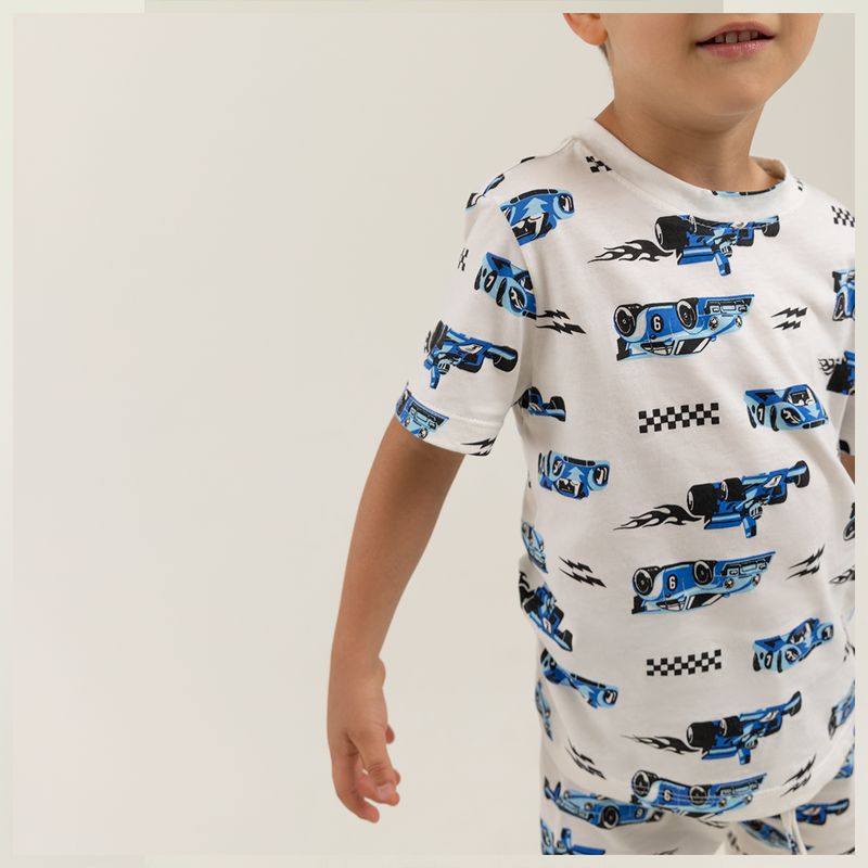 Pijama-para-nino-de-camiseta-y-bermuda