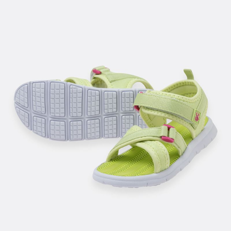 Sandalias-playeras-en-reata-para-nina