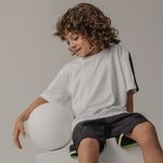 camiseta-deportiva-manga-corta-para-nino-