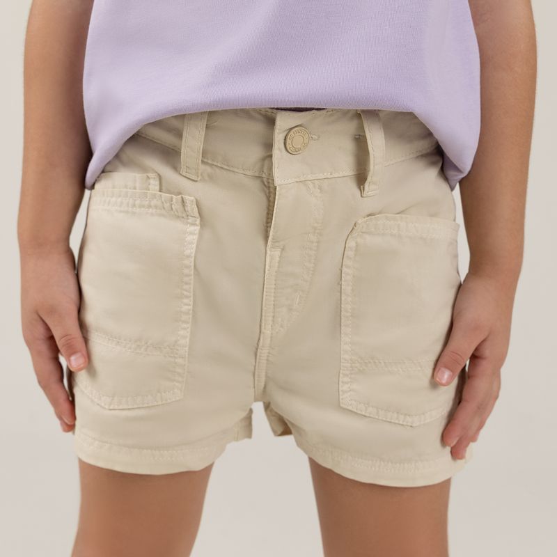 Short-para-nina-clasico-silueta-recta-Beige