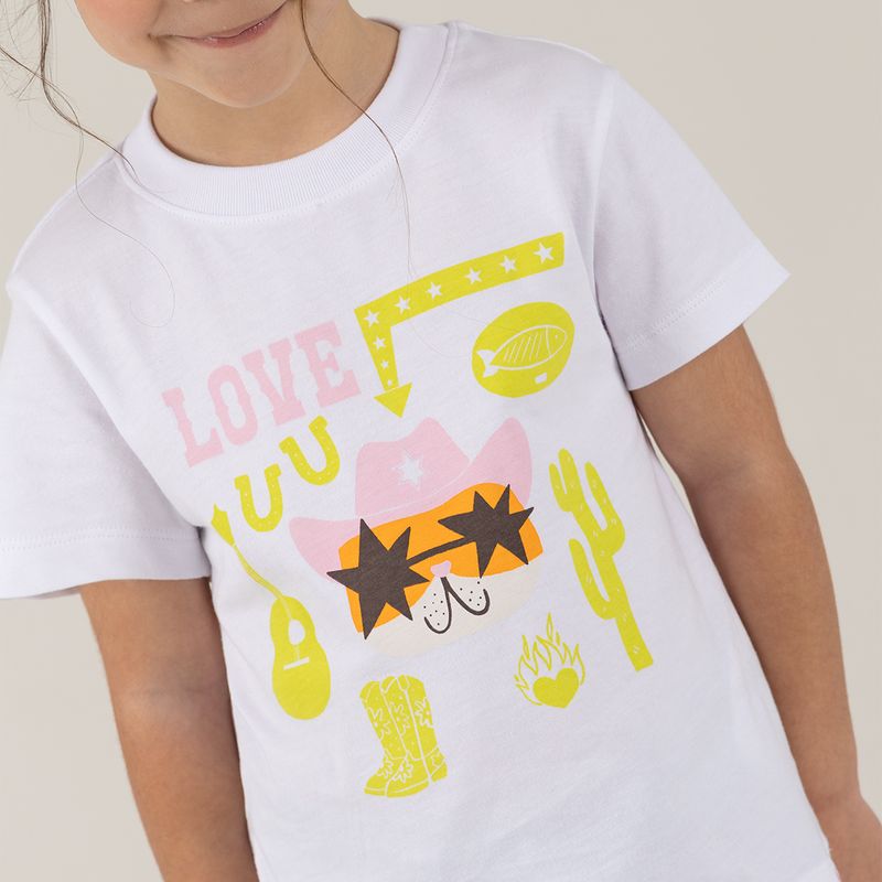 Camiseta-para-nina-con-grafico-en-el-frente-Violeta
