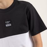 Camiseta-para-nino-manga-corta-con-bloques-de-color-Negro