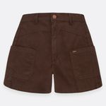 Short-para-nina-con-bolsillos-de-parche-Cafe