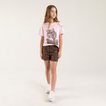 Short-para-nina-con-bolsillos-de-parche-Cafe