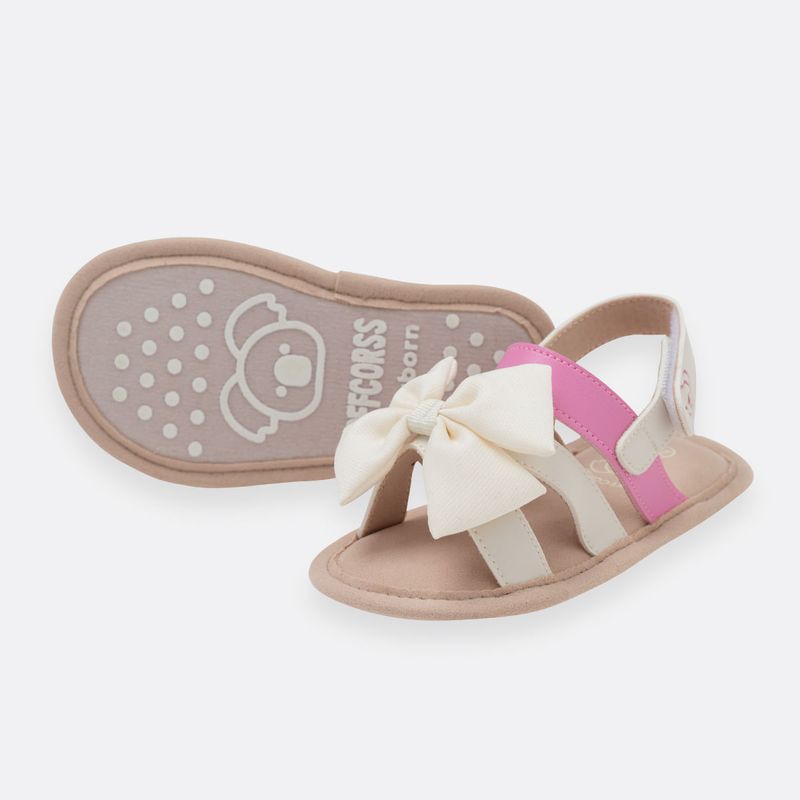 Sandalias-cosidas-para-bebe-nina