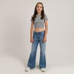 Camiseta-para-niña-silueta-crop-top