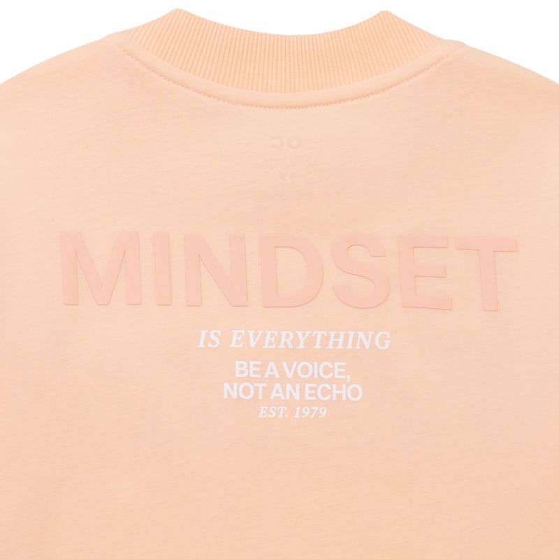 Camiseta-para-niña-manga-corta-con-estampado-en-el-frente-