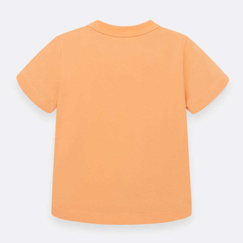 Camiseta-para-nino-con-grafico-en-el-frente