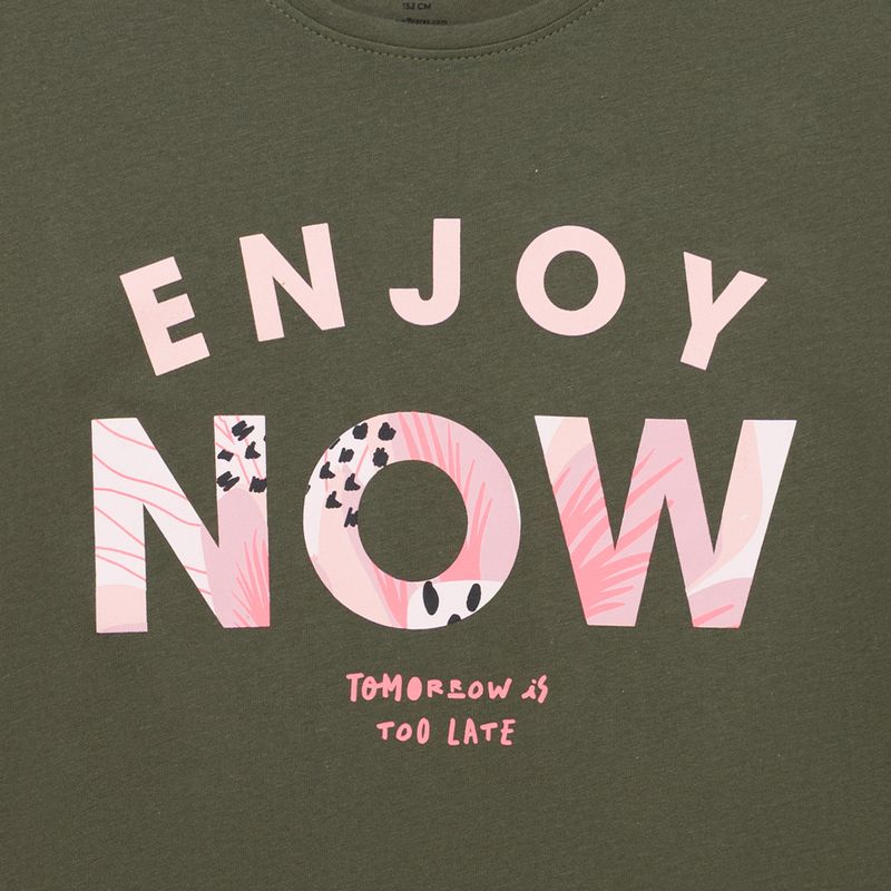 Camiseta-para-nina-manga-corta-con-estampado