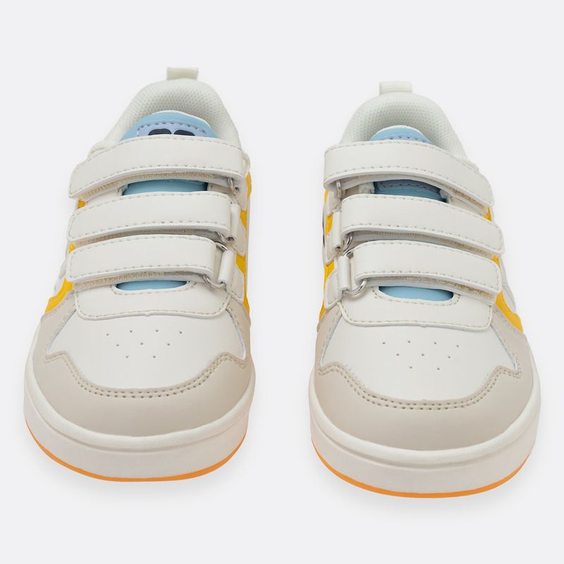 Tenis-casuales-para-nino-con-correas-de-velcro