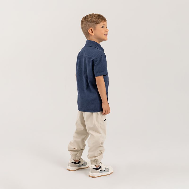 Pantalon-para-nino-tipo-jogger-con-pretina-ajustable