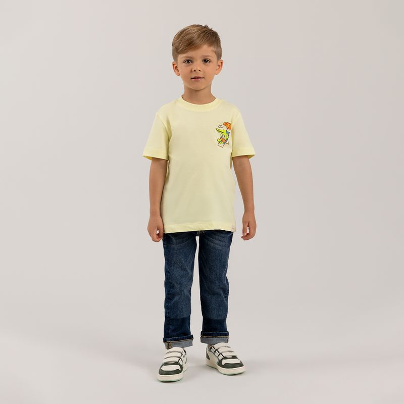Denim-silueta-slim-para-nino