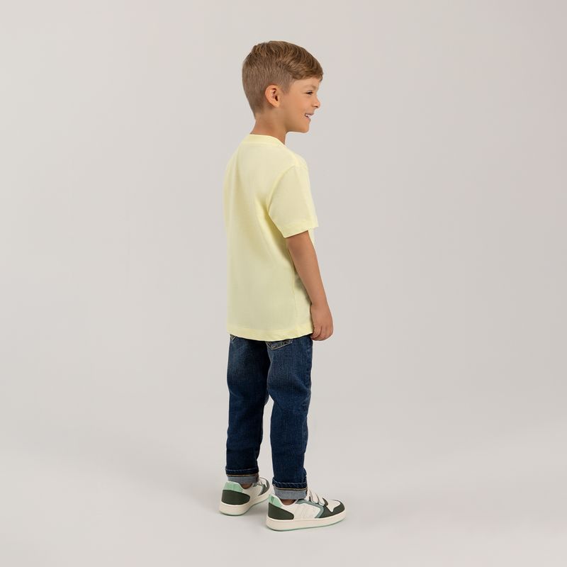 Denim-silueta-slim-para-nino