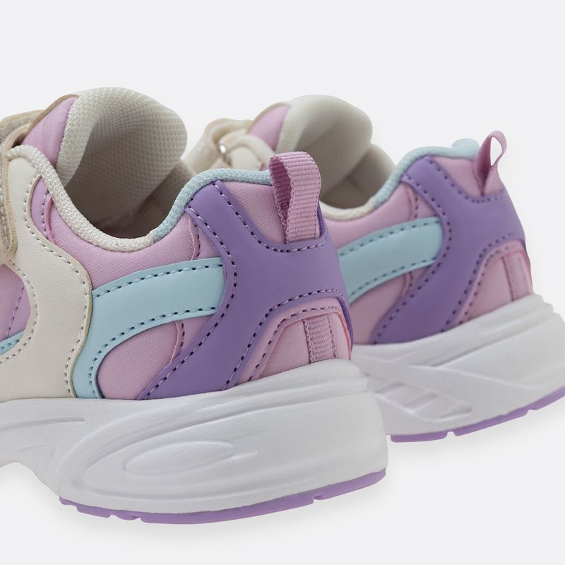 Tenis-deportivos-para-nina-con-correa-de-velcro-y-cordones-elasticos