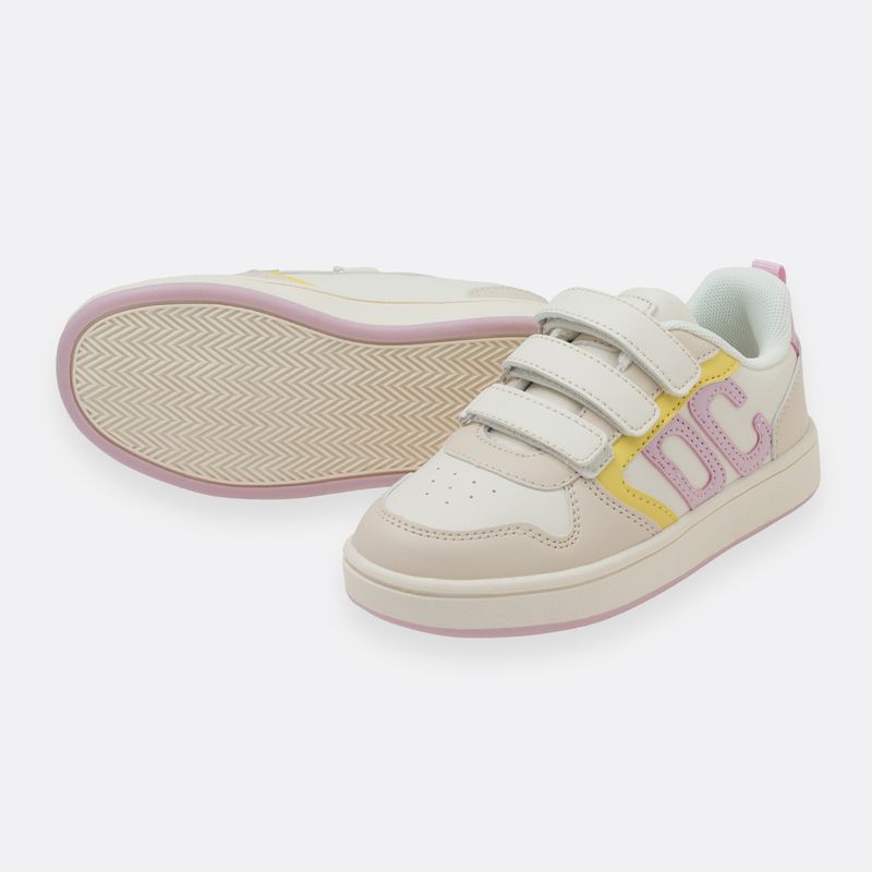 Tenis-casuales-para-nina-con-correas-del-velcro
