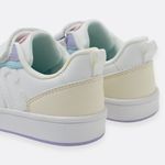 Tenis-casuales-para-nina-con-correas-del-velcro