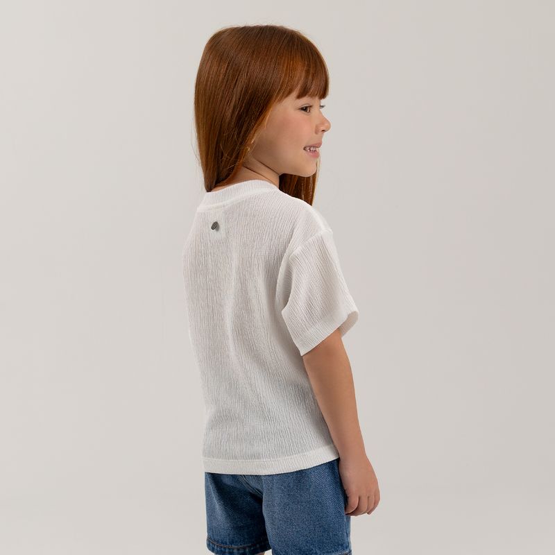 Camiseta-para-nina-manga-corta-con-nudo-en-el-frente