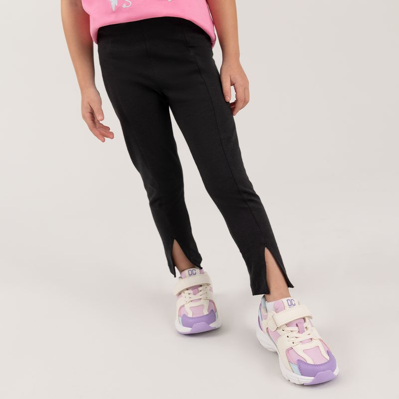 Leggings-para-nina-con-abertura-en-bota