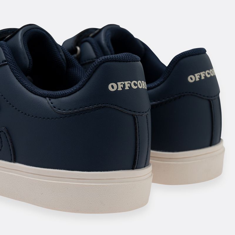 Tenis-casuales-para-nino-con-correas-de-velcro