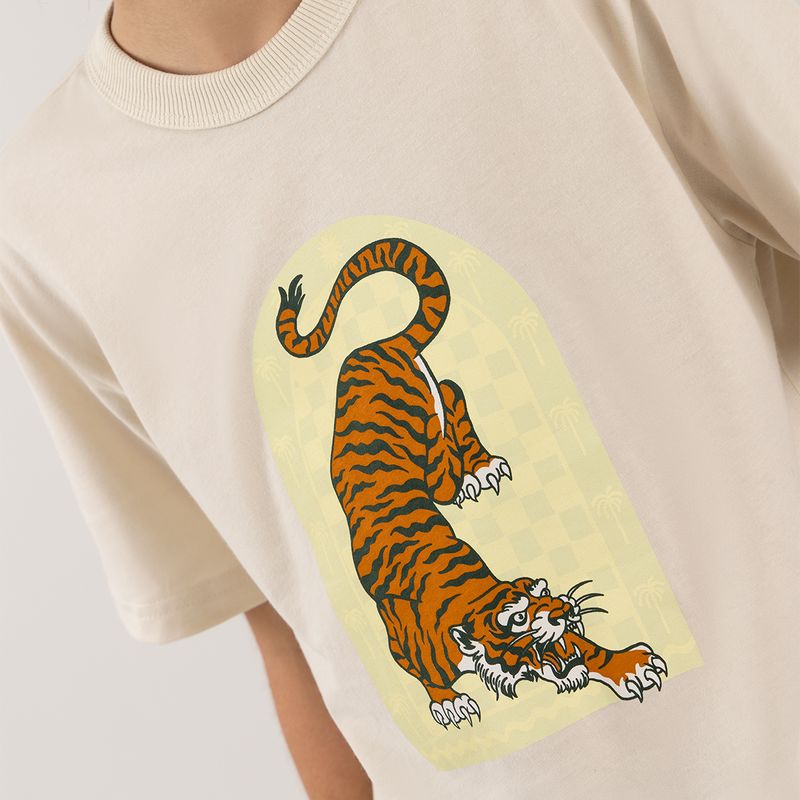 Conjunto-para-nino-de-camiseta-y-sudadera
