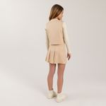 Conjunto-para-nina-de-chaleco-y-falda-corta