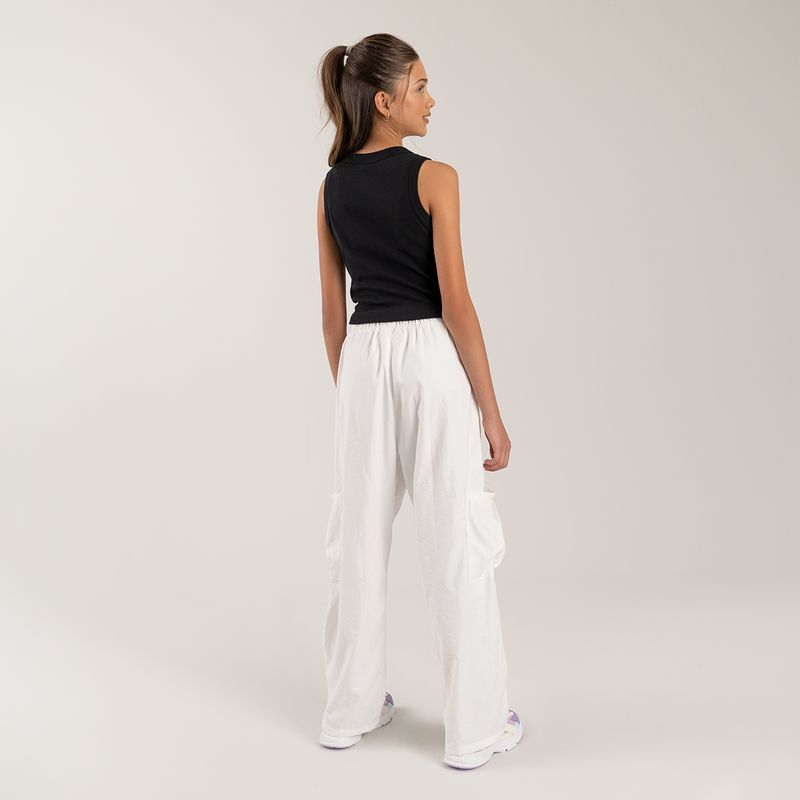 Pantalon-para-nina-con-bolsillos-cargo