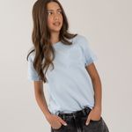 Camiseta-para-nina-manga-corta-con-detalle-bordado