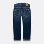 Denim-silueta-slim-para-nino