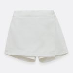 Falda-short-para-nina-con-bolsillos-posteriores