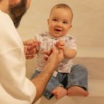 Denim-silueta-recta-para-bebe-unisex