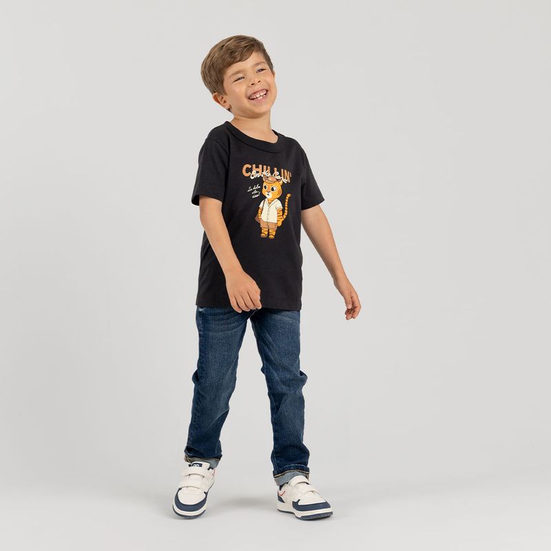 Camiseta-para-nino-manga-corta-con-grafico-estampado