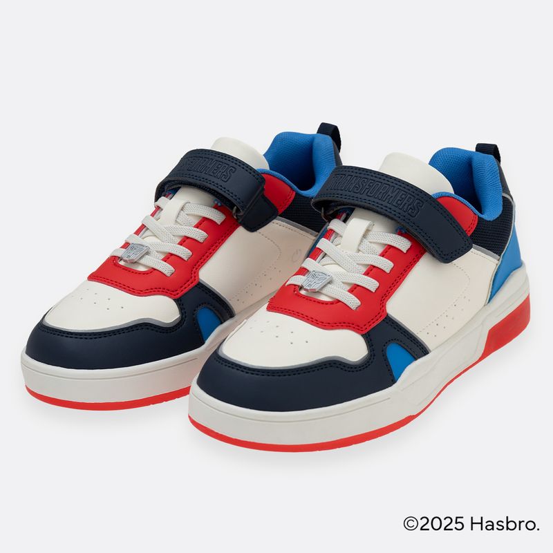 Tenis-casuales-para-niNo-inspirados-en-Transformers-con-luces