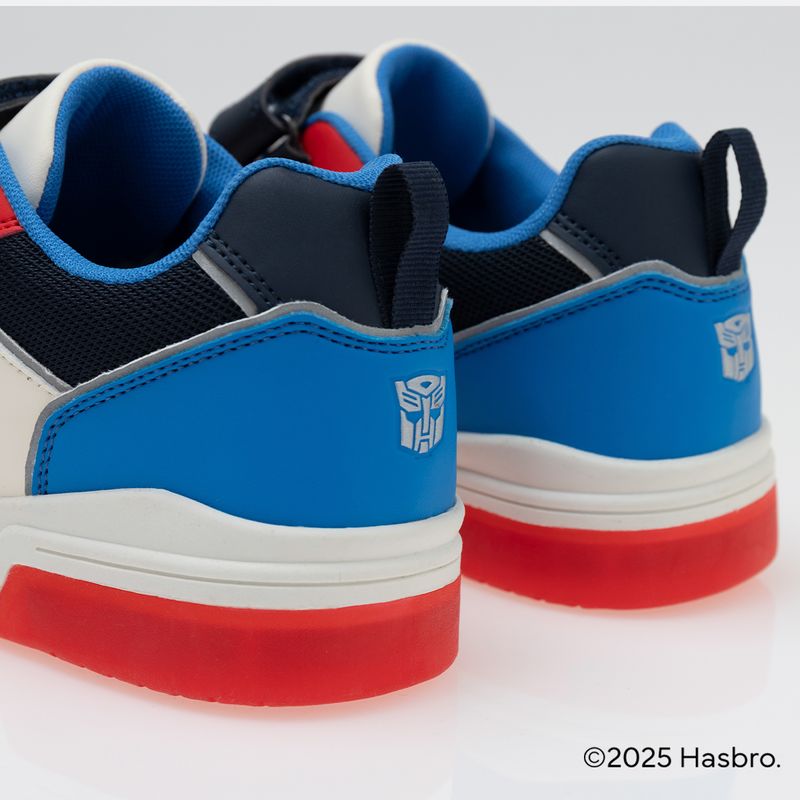 Tenis-casuales-para-niNo-inspirados-en-Transformers-con-luces