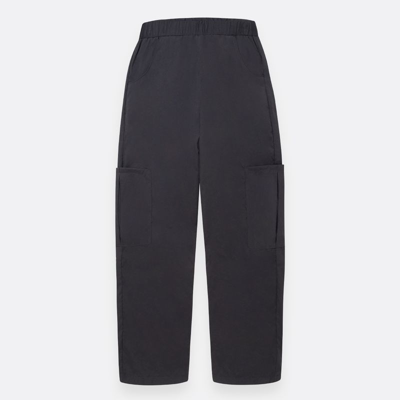 Pantalon-para-nina-con-bolsillos-cargo