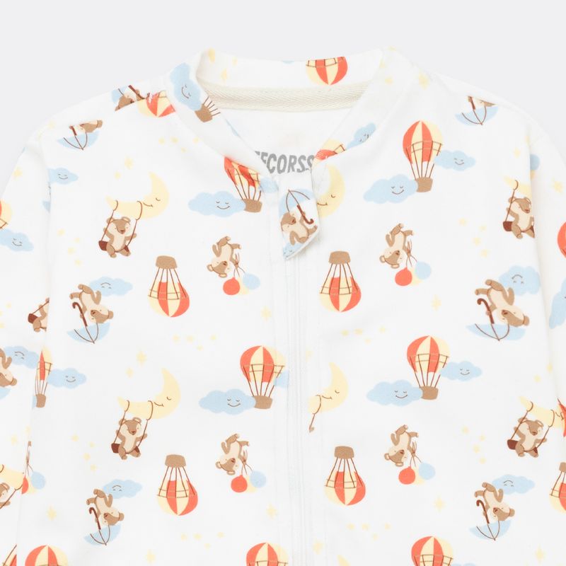 Pijama-enterizo-con-piecitos-para-bebe-nino