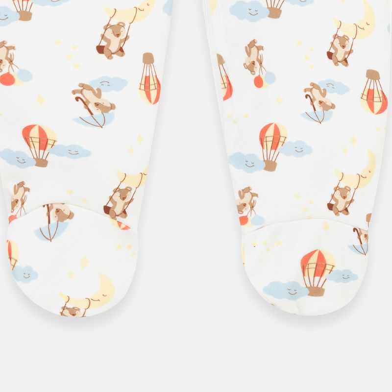 Pijama-enterizo-con-piecitos-para-bebe-nino