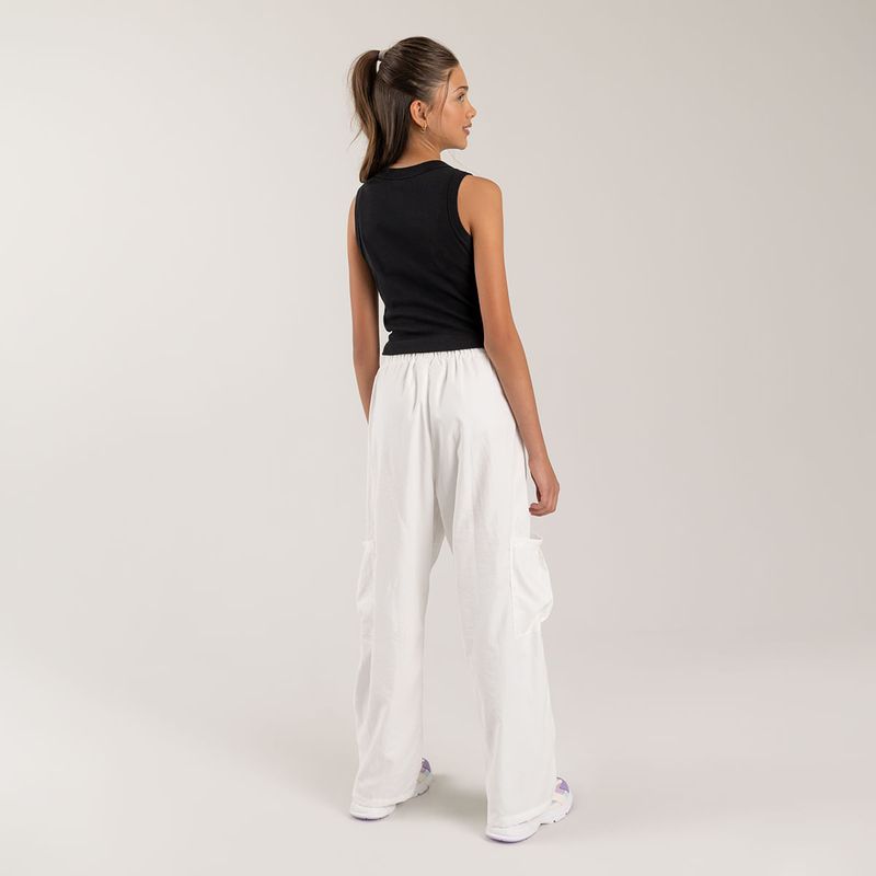 Pantalon-para-nina-con-bolsillos-cargo