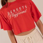 Conjunto-para-nina-de-camiseta-y-sudadera