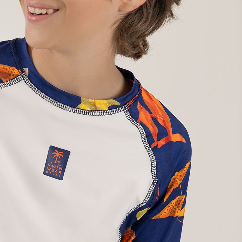 Camiseta-de-bano-para-nino-manga-larga